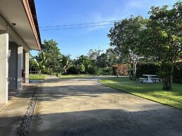 Baanmae Resort Thachana Suratthani