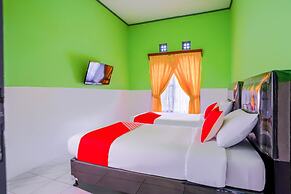 OYO 2903 Putri Residence Syariah