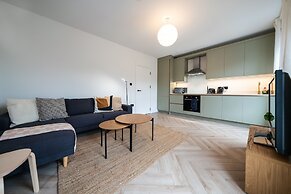 The Battersea Place - Charming 4bdr Flat
