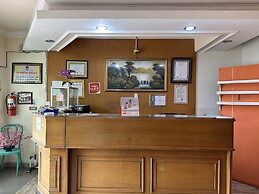 Capital O 93291 Bintang Hotel