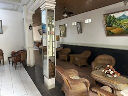 Capital O 93291 Bintang Hotel