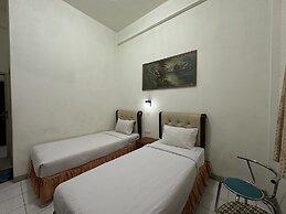 Capital O 93291 Bintang Hotel