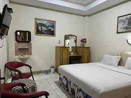 Capital O 93291 Bintang Hotel