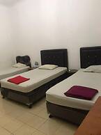 Capital O 93291 Bintang Hotel
