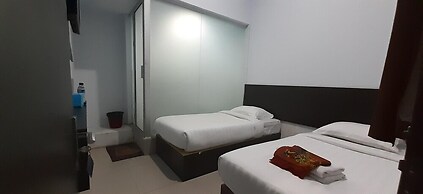 Capital O 93291 Bintang Hotel