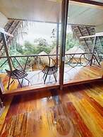 SACHA ÑAMPI ECOLODGE