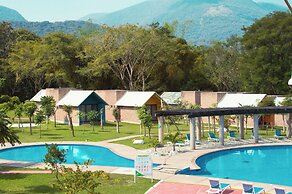 Yaxja Hotel Tamasopo