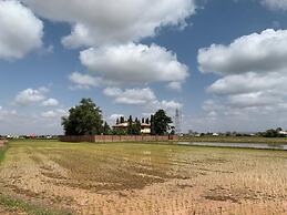 Kinyaiya's Farm Lodge