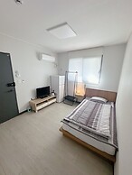 Yolo House