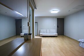 Dashim Guest House