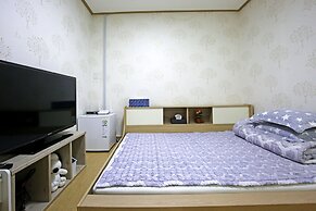 Dashim Guest House