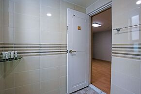 Dashim Guest House