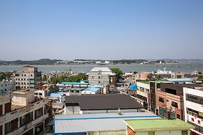 Dashim Guest House