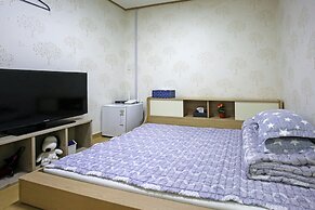 Dashim Guest House