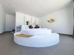 Luna Resort Koh Rong