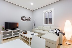 Charming Apt. Historic District - Sol
