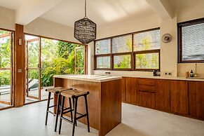 Nowhere Villa