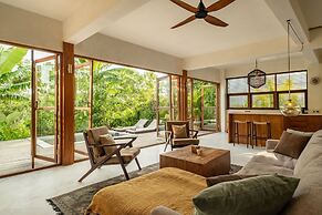 Nowhere Villa