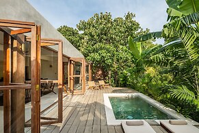Nowhere Villa