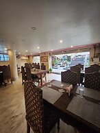 Hotel Priyanka International