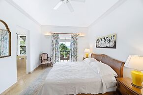 Sugar Hill - Firefly by Blue Sky Luxury