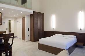 Leone Suites