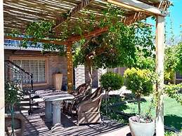 Wisteria Lane Guesthouse
