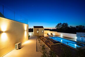 Villa Makisland