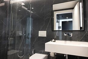 Lans Hotel