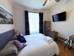 Midway Guest House