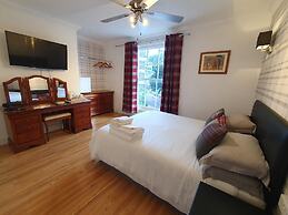 Midway Guest House