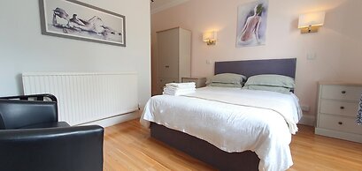 Midway Guest House