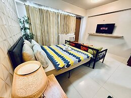 One Palm Tree Villas Across NAIA T3