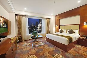 Kingston Hotel
