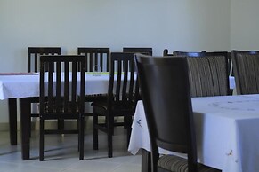 Rainbow guest house bundibugyo