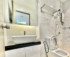 Silverscape Residence