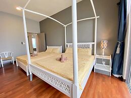 Silverscape Residence