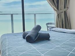 Silverscape Residence