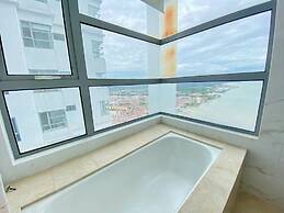 Silverscape Residence