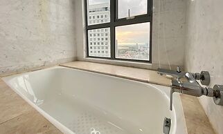 Silverscape Residence