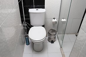 Şirin Baba Otel