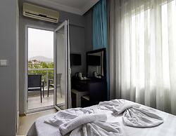 Şirin Baba Otel