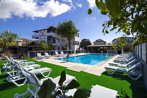 Şirin Baba Otel