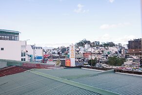 Anh Dao Hotel Da Lat