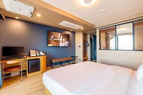 Hound Hotel Ulsan