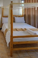 Garden Courts Hotel Masaka