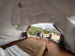 Signagi Glamping
