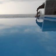 Las Fragatas Casa Hotel