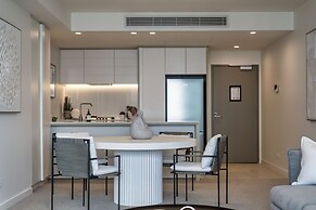 Signature Broadbeach - GCLR