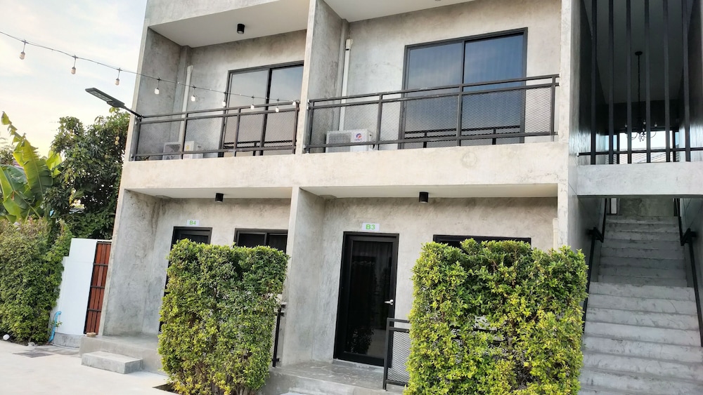 The Loftel Resort